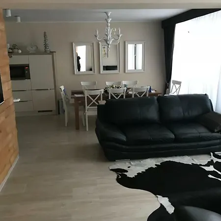 Panorama 46-c, Donovaly,976 39 Slovakia *